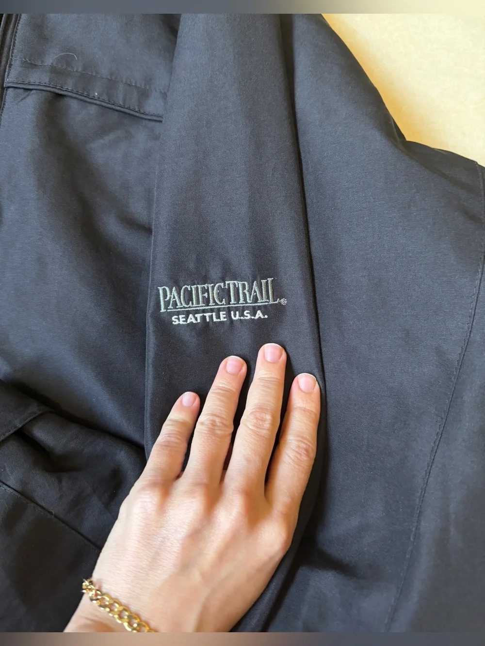 Pacific Trail Women's L Black Windbreaker Mountain Jacket Fleece Lined Hooded